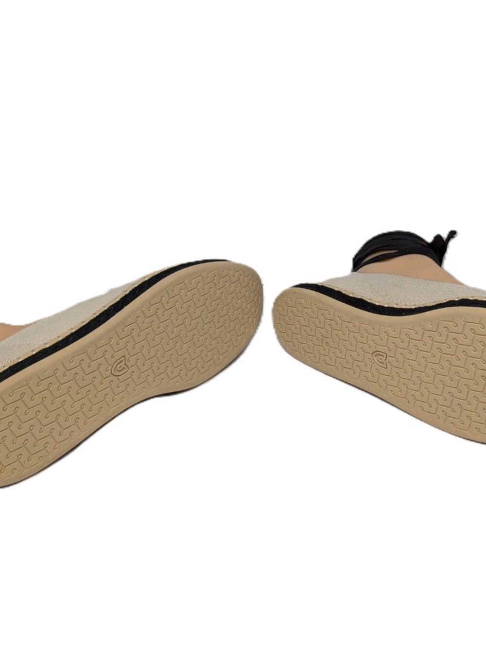 NWOT Rothy's Cream Black Espadrille Flats Ankle Wrap Laces 9.5 Sustainable - Picture 11 of 11